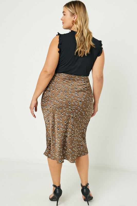 CURVY Emani Leopard Midi Skirt
