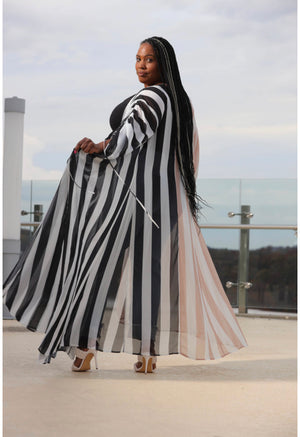 CURVY Celina Striped Duster